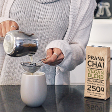 Load image into Gallery viewer, Prana Chai Vegan Agave Blend
